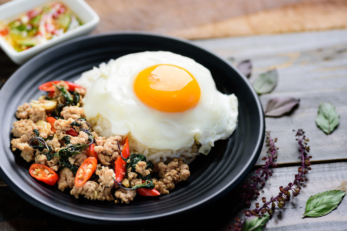 Stir-fried holy basil with minced pork and fried egg